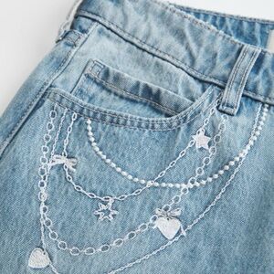 Liw Rise Light Wash Baggy Chain Embroidered Jeans regular length
